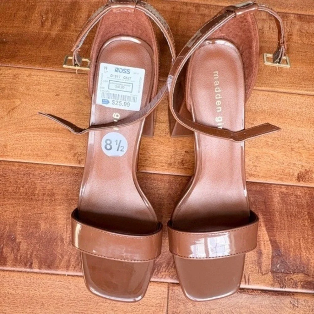NWT‎ Madden Girl Platform Sandals Womens 8.5 Cognac Brown Patent Block Heel
